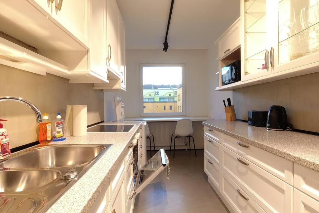 Bu Designer-Apartment Next To Metro U1 Виена Екстериор снимка