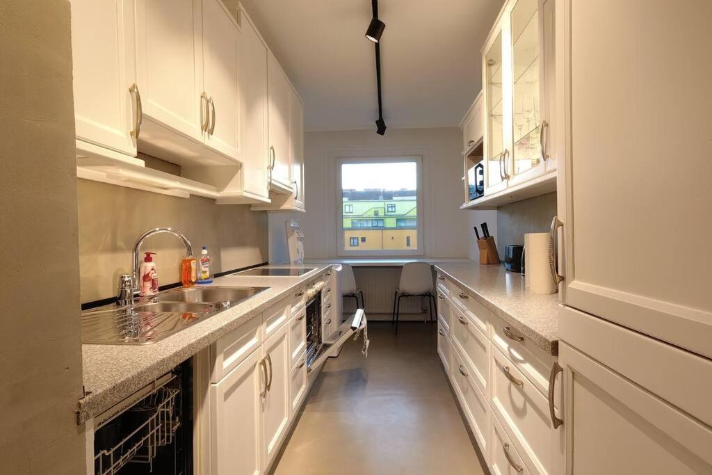 Bu Designer-Apartment Next To Metro U1 Виена Екстериор снимка